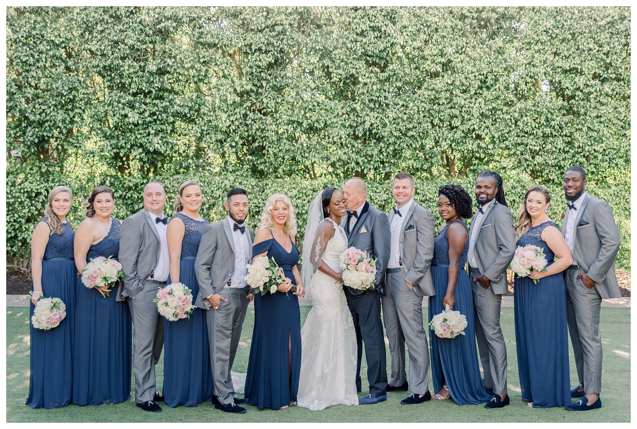 Bridal party portraits with navy and blush accents by Jessica McCalla Photography